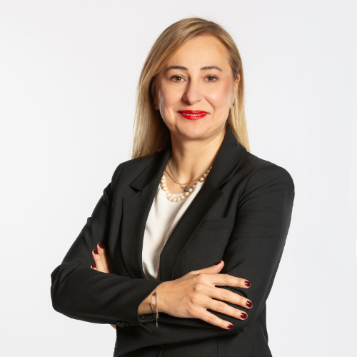 Meral	 Murathan