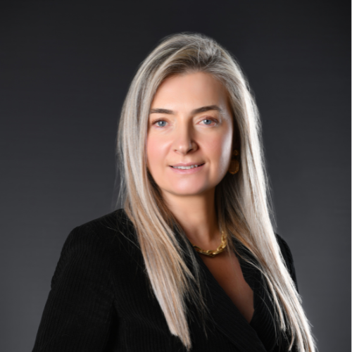 Özlem	 Sezgin