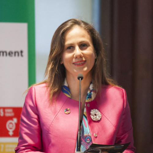 Dr. Bahar Özay