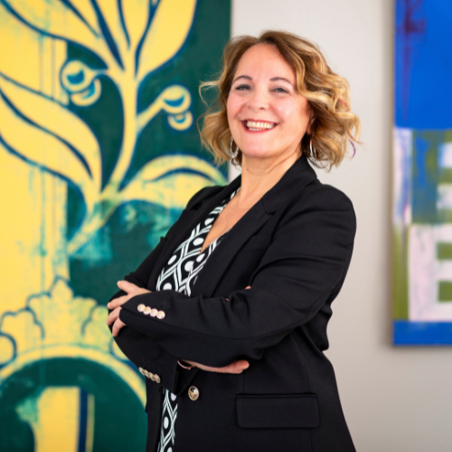 Özlem	 Özbatır