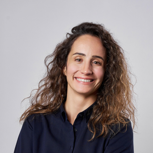 Ayşe	 Sabuncu