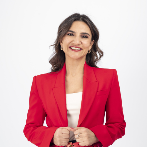 N. Özge 	 Akçizmeci